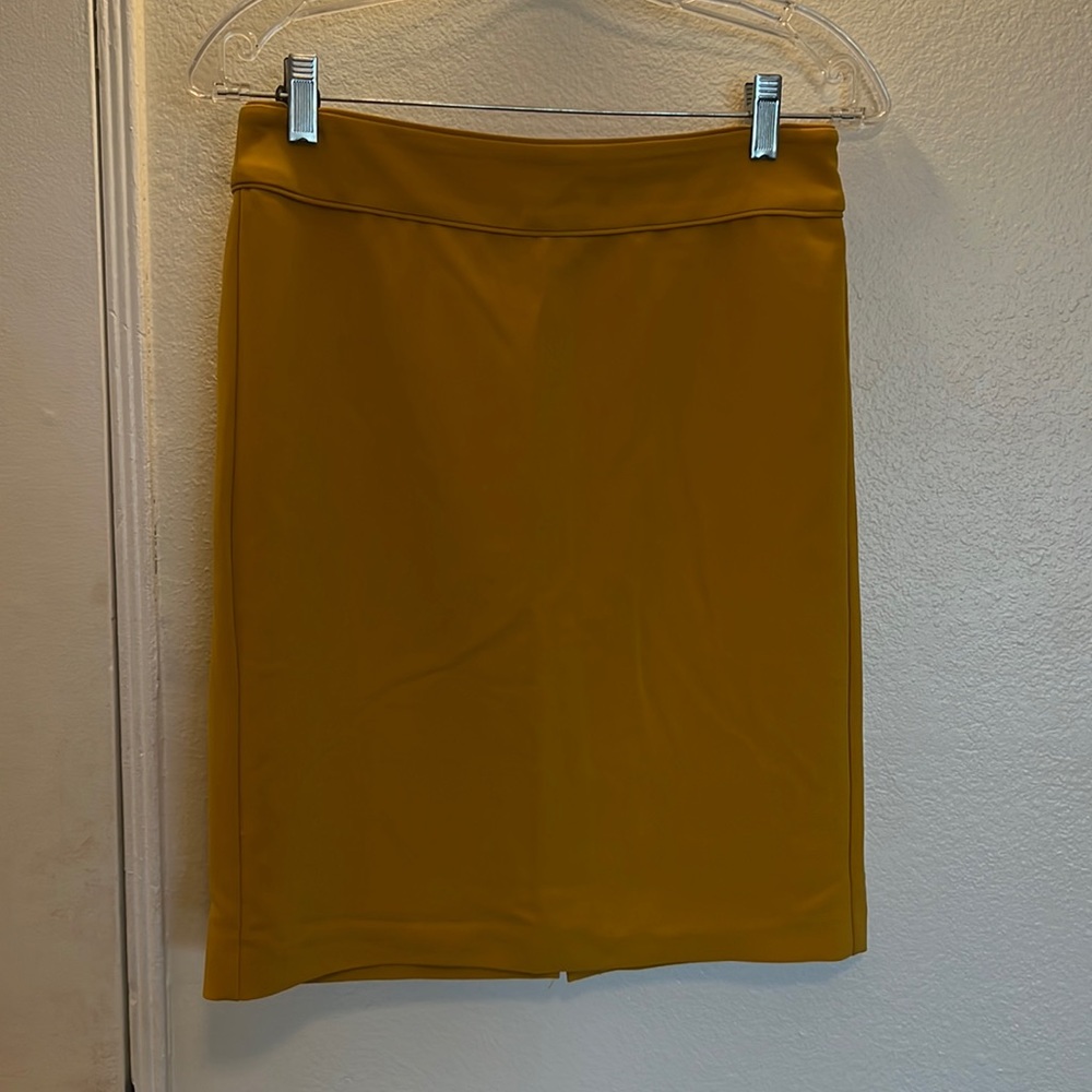 Burnt yellow skirt